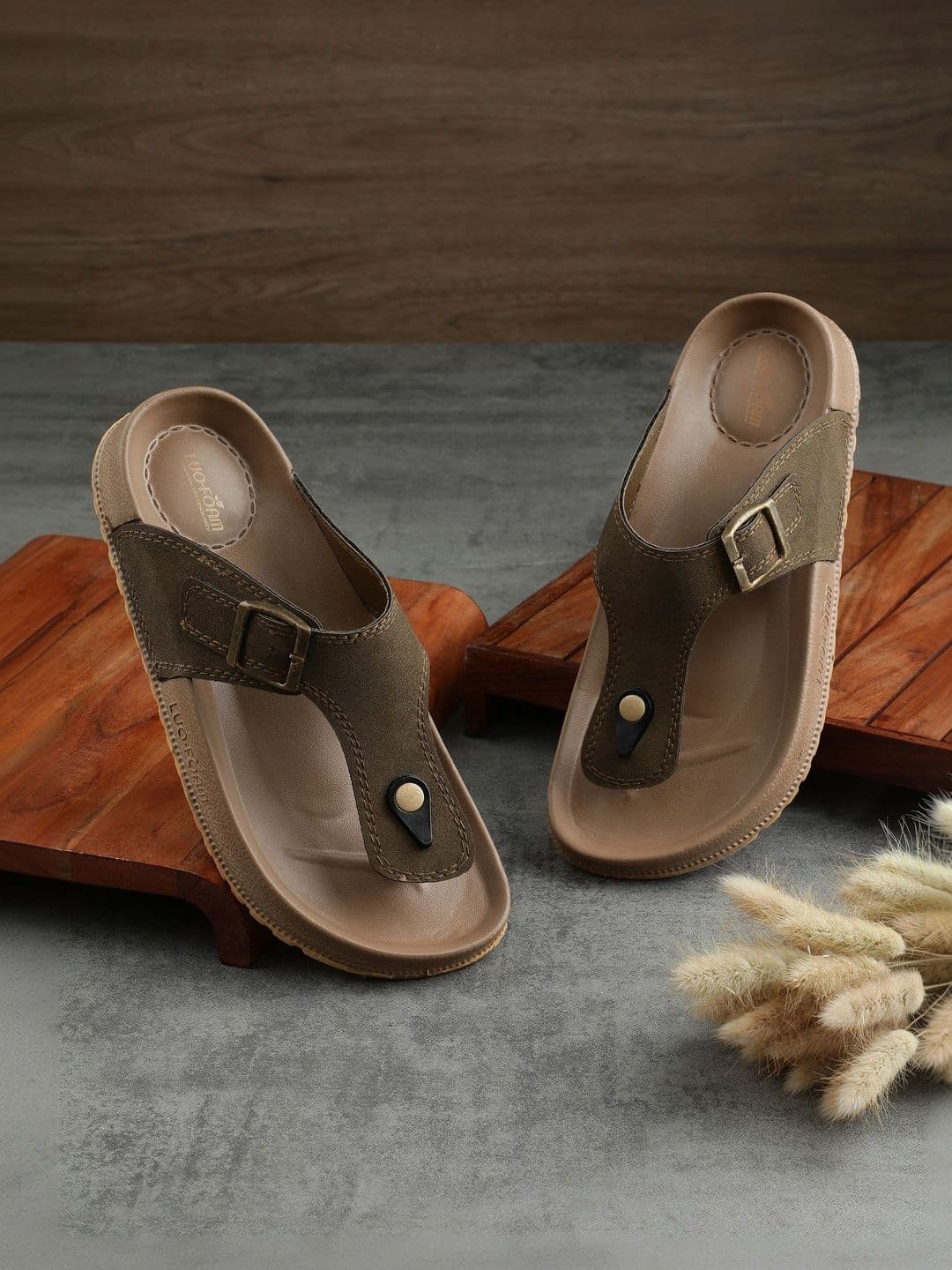 COGS Men Thong Flip-Flops - view 1