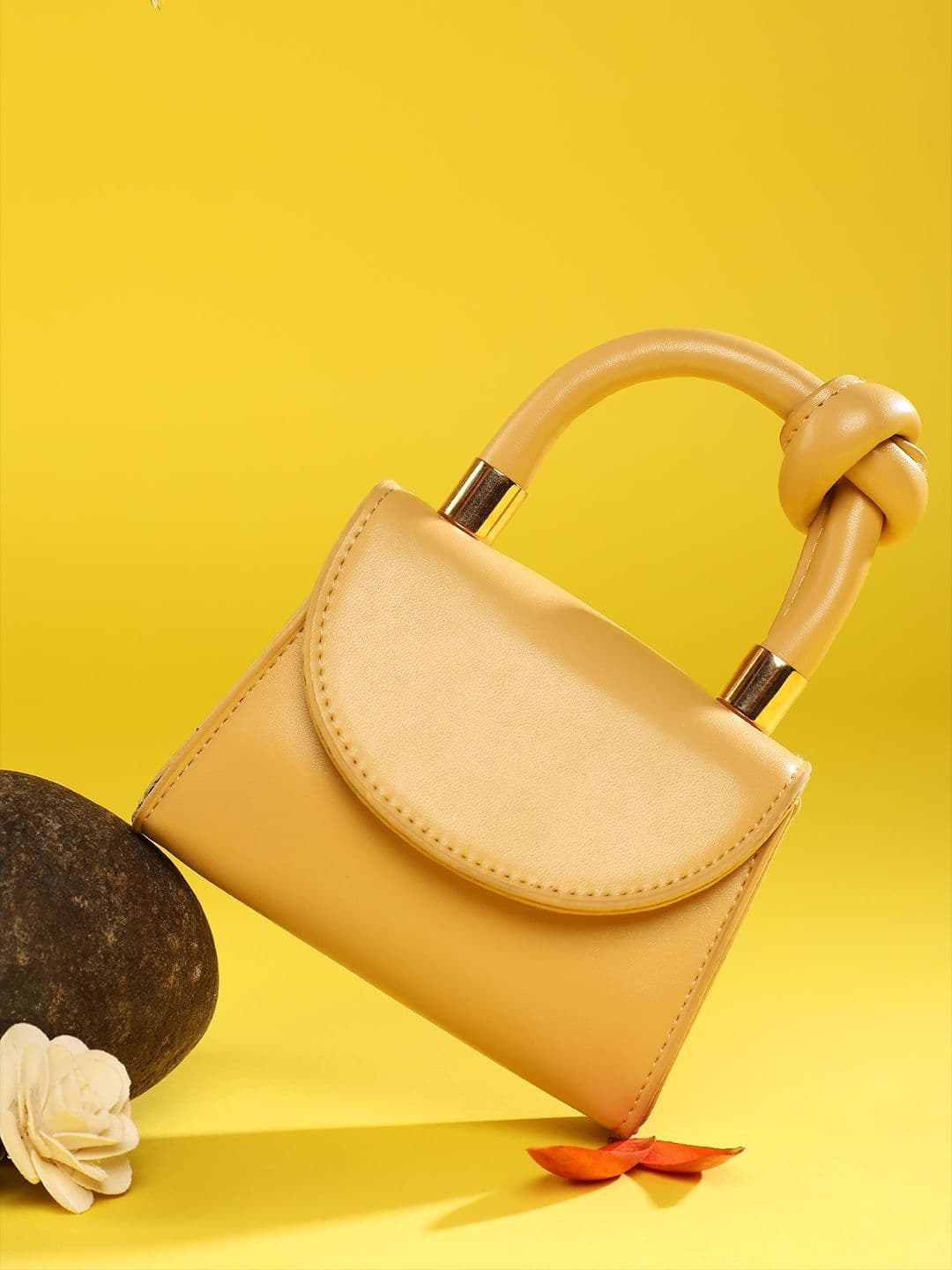 HAUTE SAUCE PU Handheld Bag - view 1
