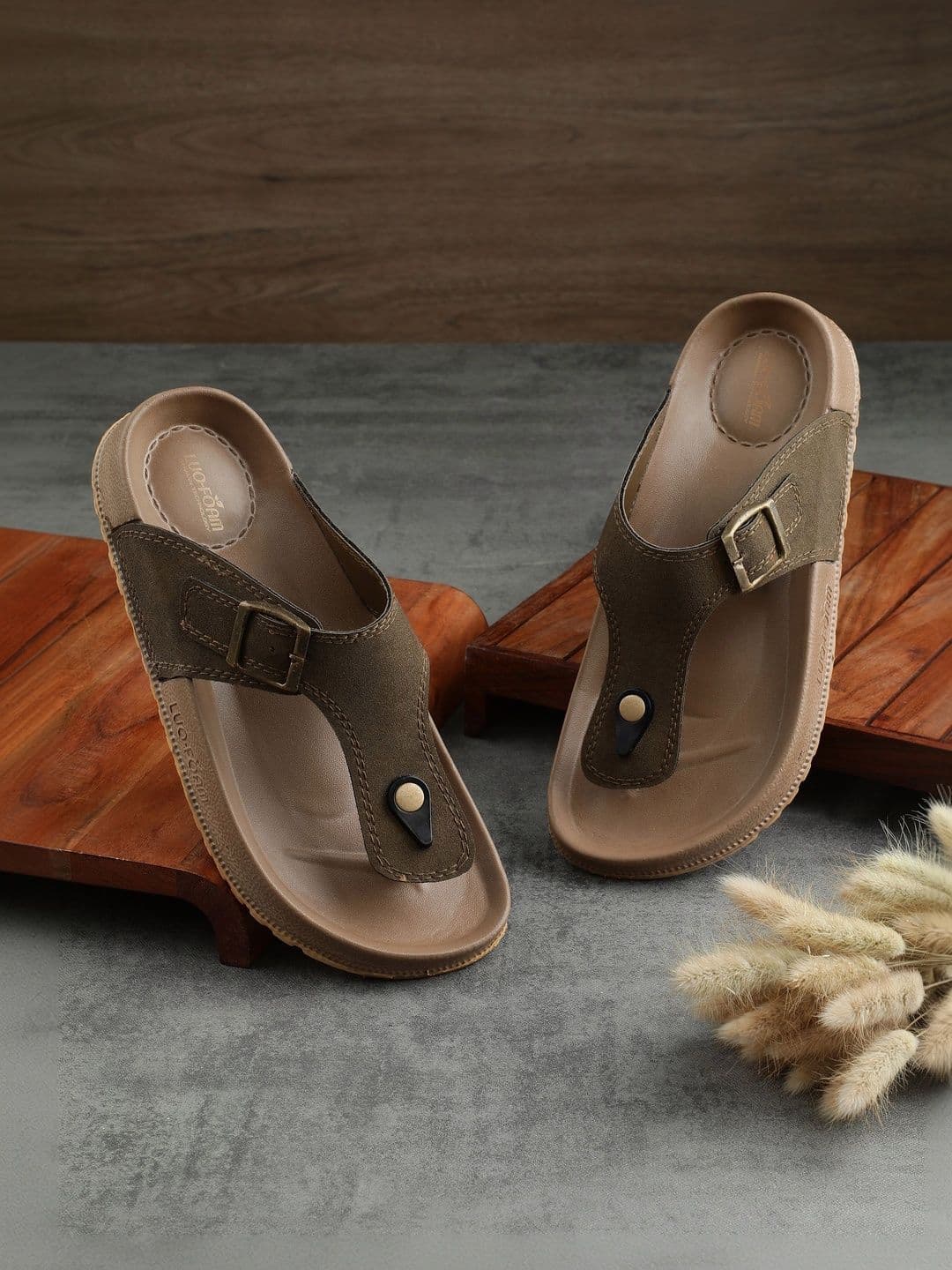 COGS Men Thong Flip-Flops - view 1