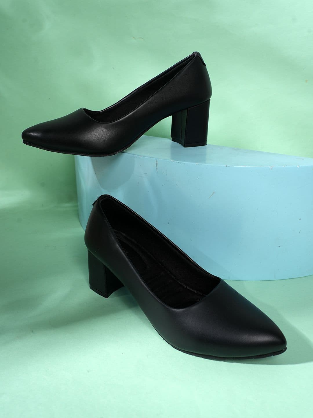 Chemistry PU Work Block Pumps - view 1
