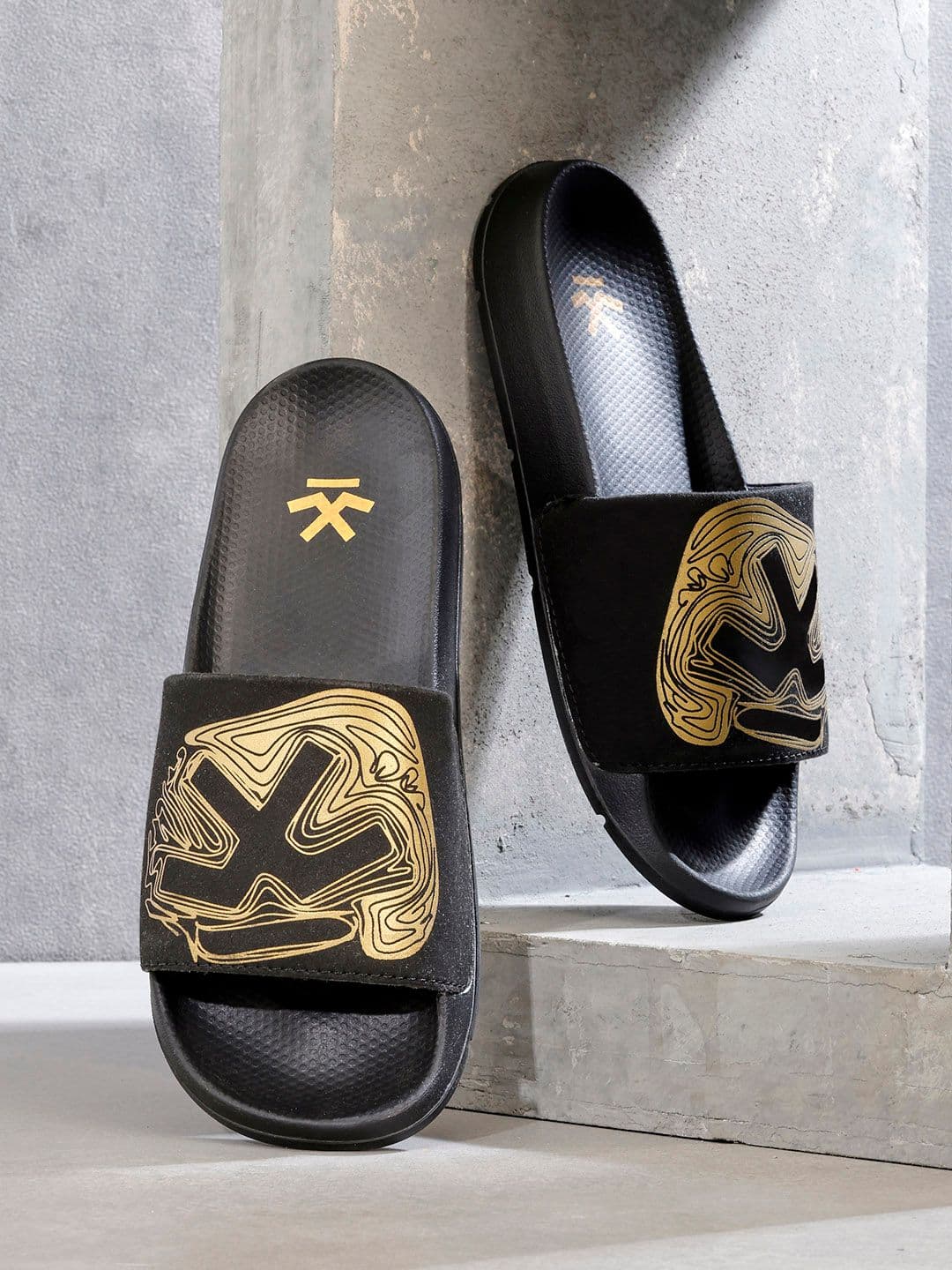 WROGN Men Printed Sliders - view 1