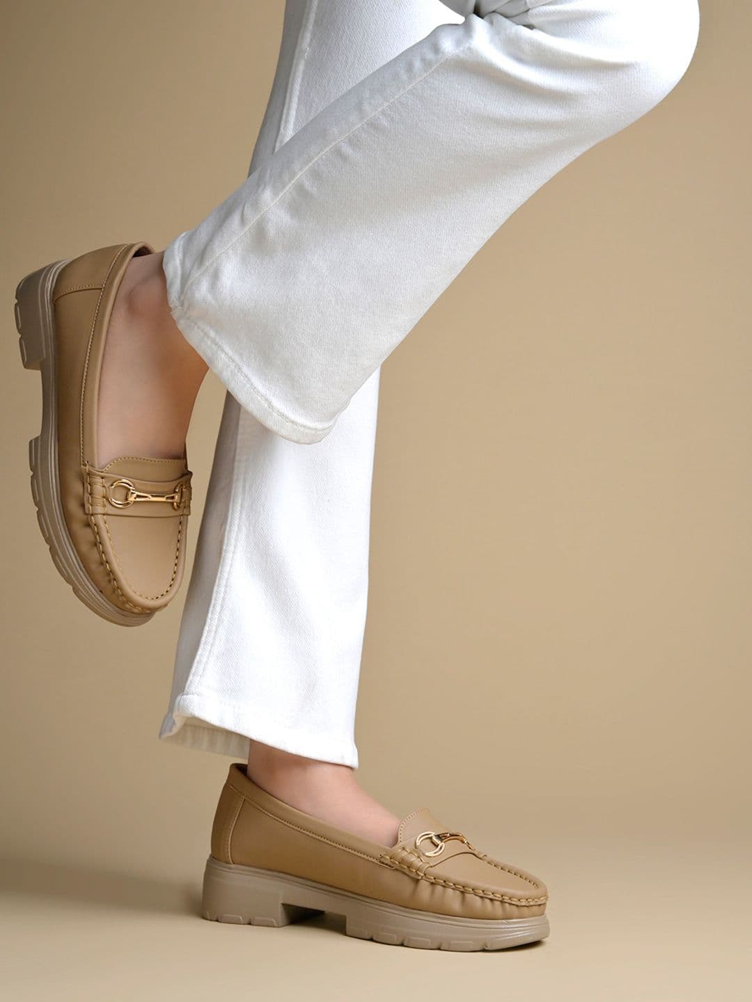 DressBerry Women Textured Loafers - view 1