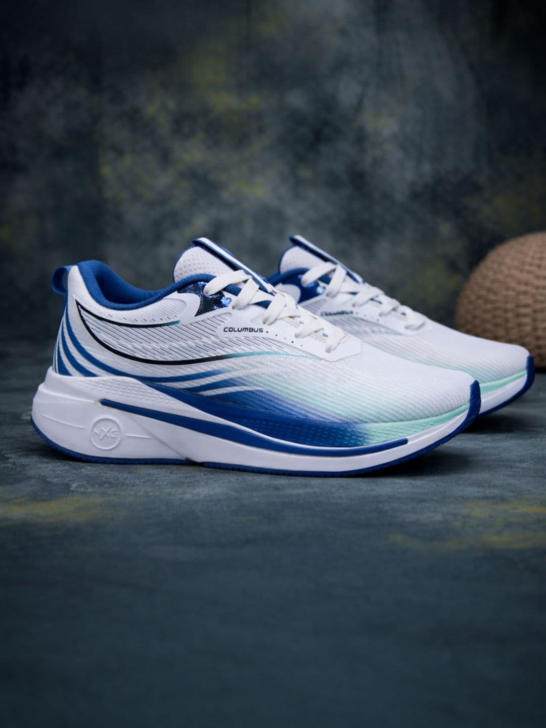 Columbus Men Mesh Running Non-Marking Shoes - view 1