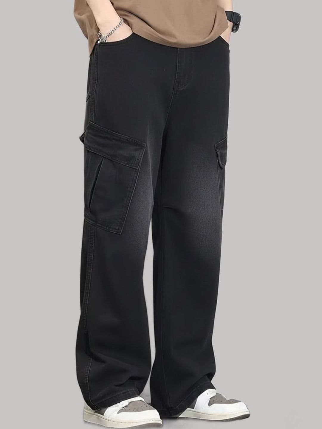 FUDE PRIDE Men Relaxed Fit Mid-Rise Light Fade Jeans - view 1