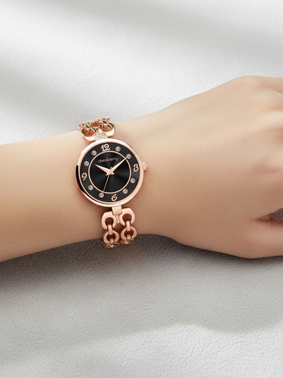 DressBerry Women Dial & Bracelet Style Straps Analogue Watch DB-048-BLACK - view 1