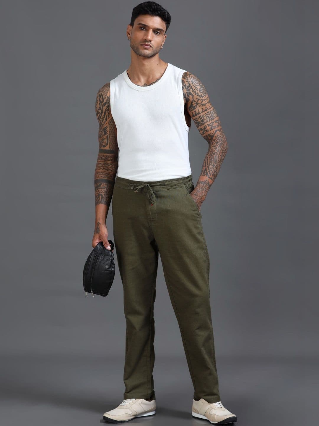 The Roadster Lifestyle Co Men Relaxed Fit Trousers - view 1