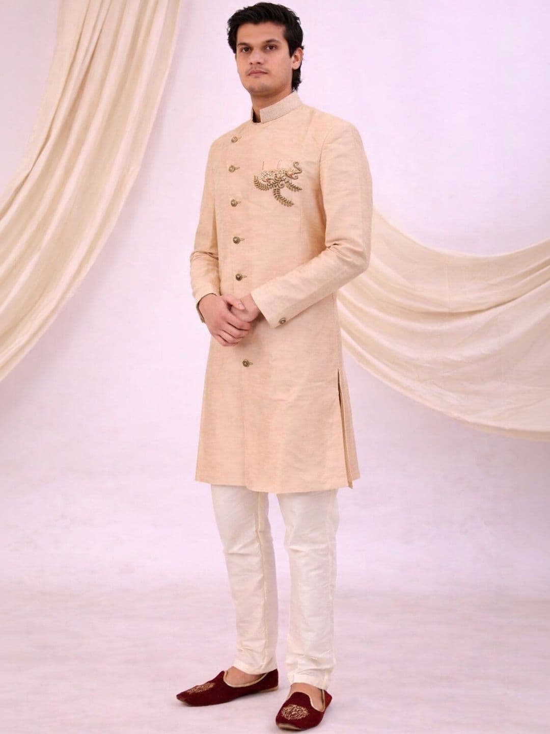 Desibutik Floral Woven Design Mandarin Collar Sherwani With Pyjama - view 1
