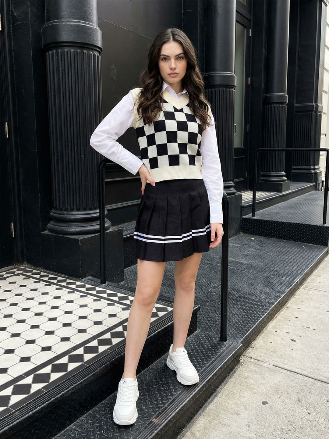 Freehand by The Indian Garage Co Women Checked Sweater Vest - view 1