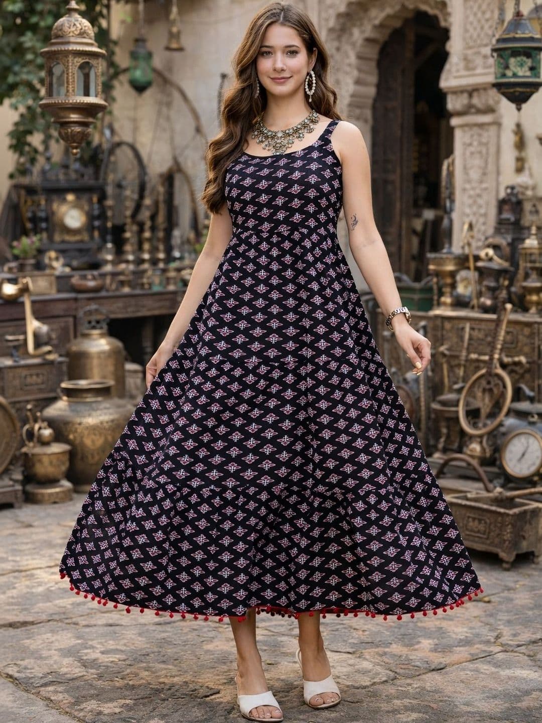 Demirner Women Floral Printed Anarkali Kurta - view 1