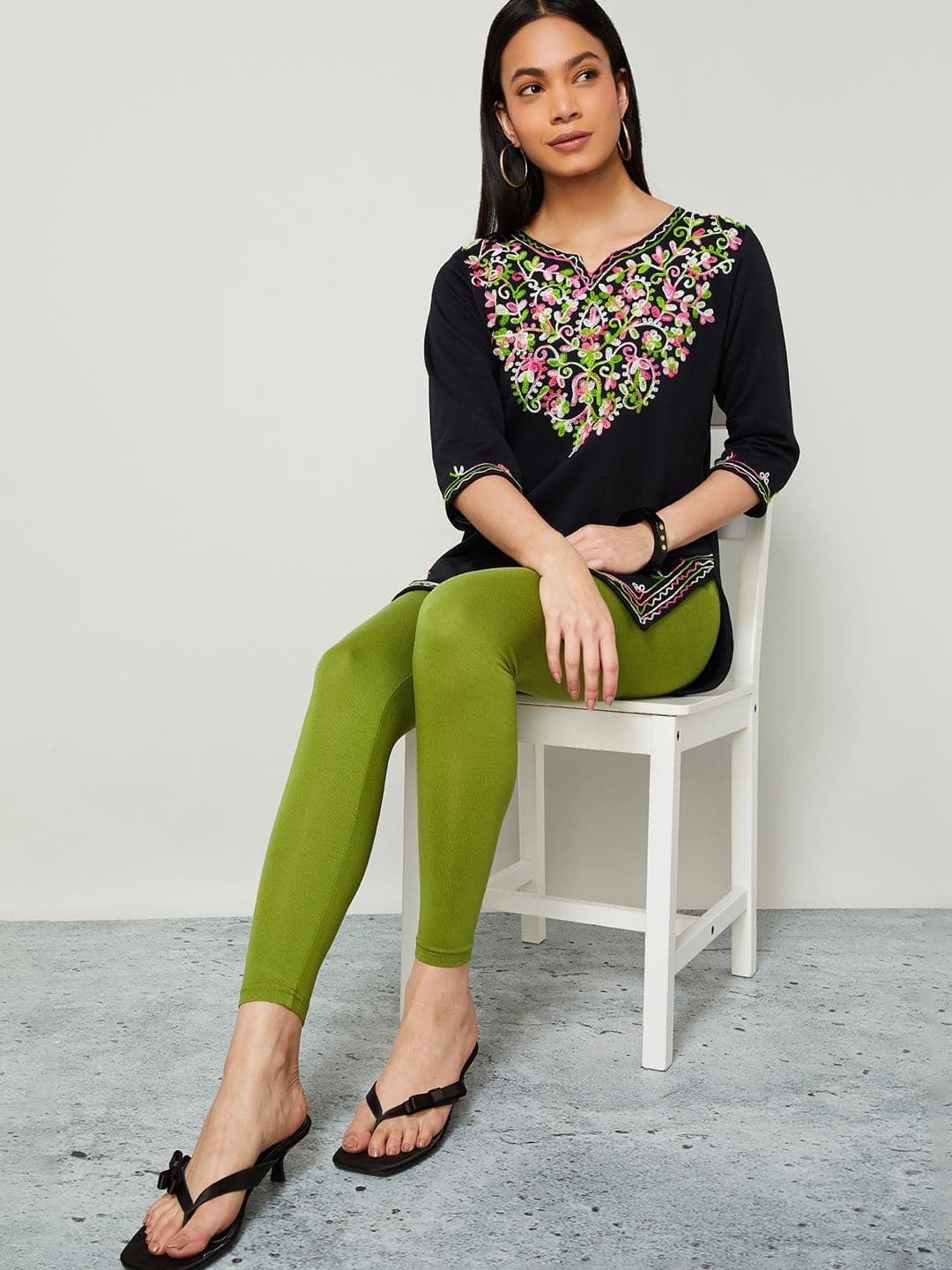 Melange by Lifestyle Women Solid Ankle Length Leggings - view 1