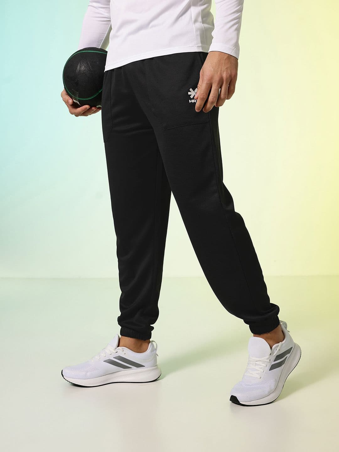 HRX by Hrithik Roshan Men Brand Logo Rapid-Dry Training Joggers - view 1