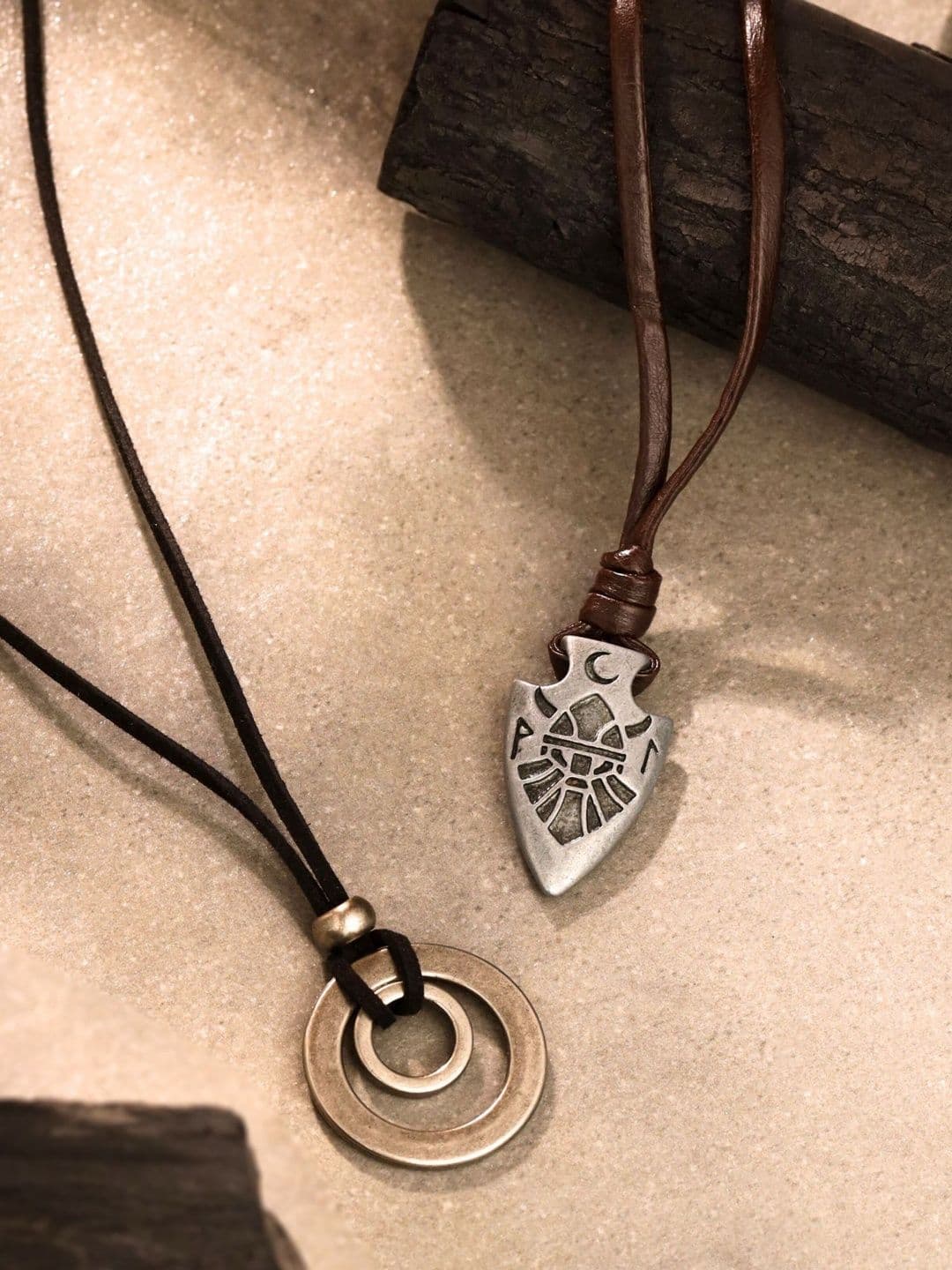 Qiroko Set Of 2 Men Antique Chains - view 1