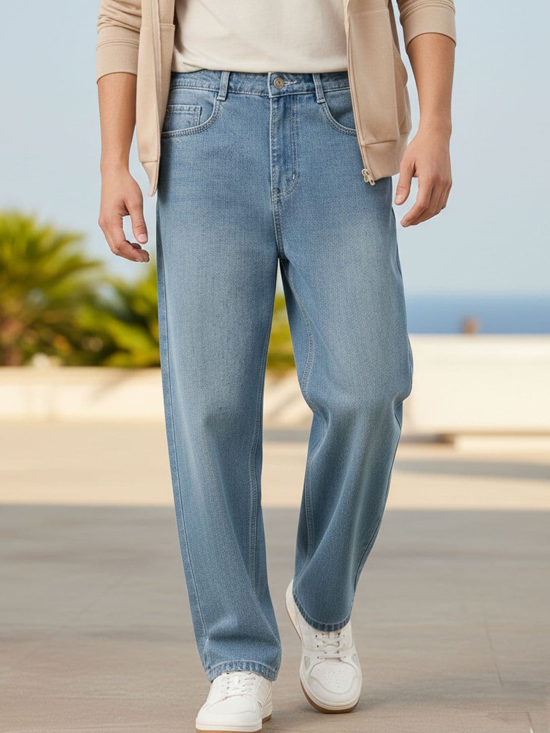 Urbano Fashion Men Loose Relaxed Fit Mid-Rise Light Fade Jeans - view 1