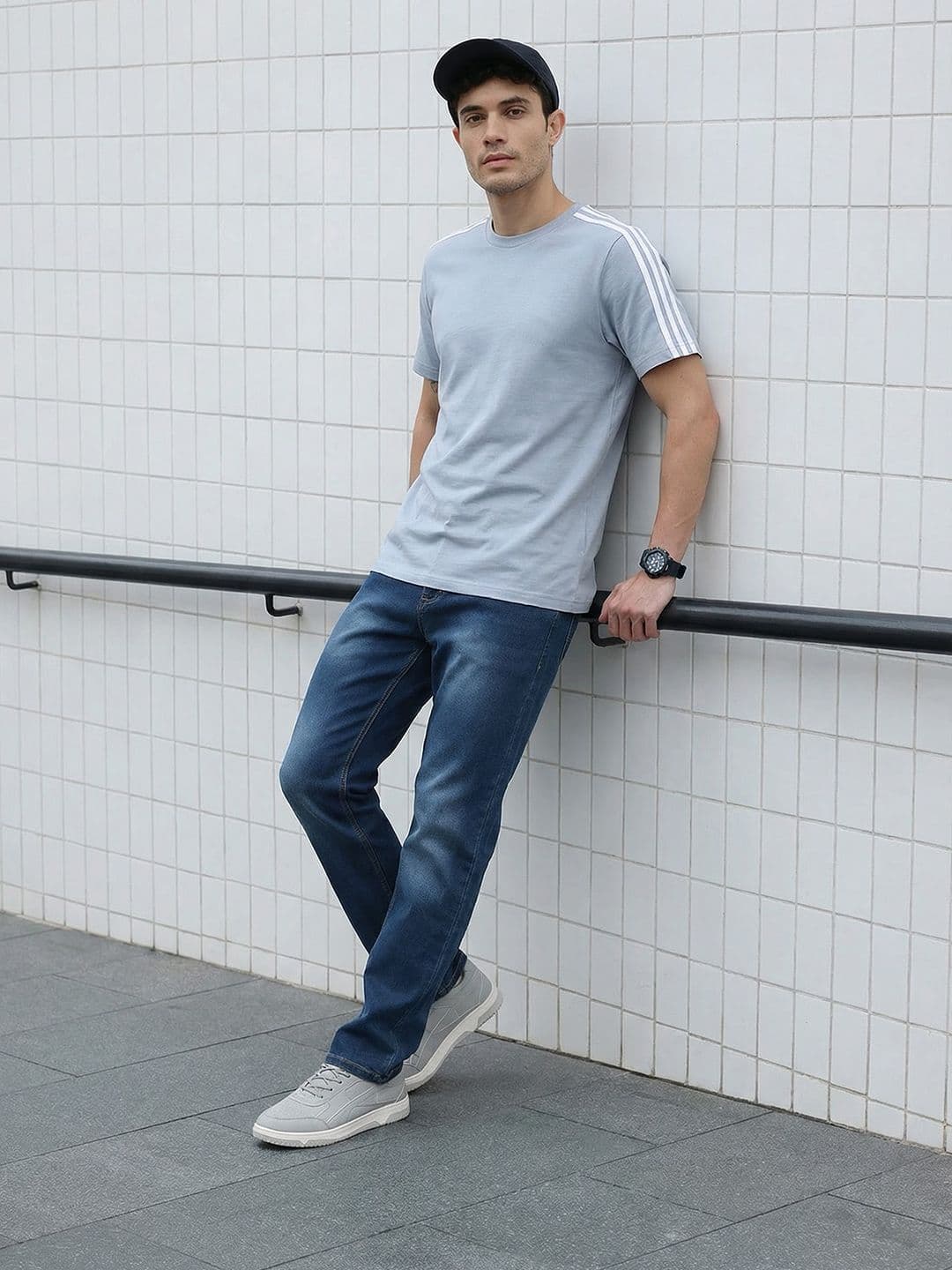 The Roadster Life Co. Men Regular Fit Faded Jeans - view 1
