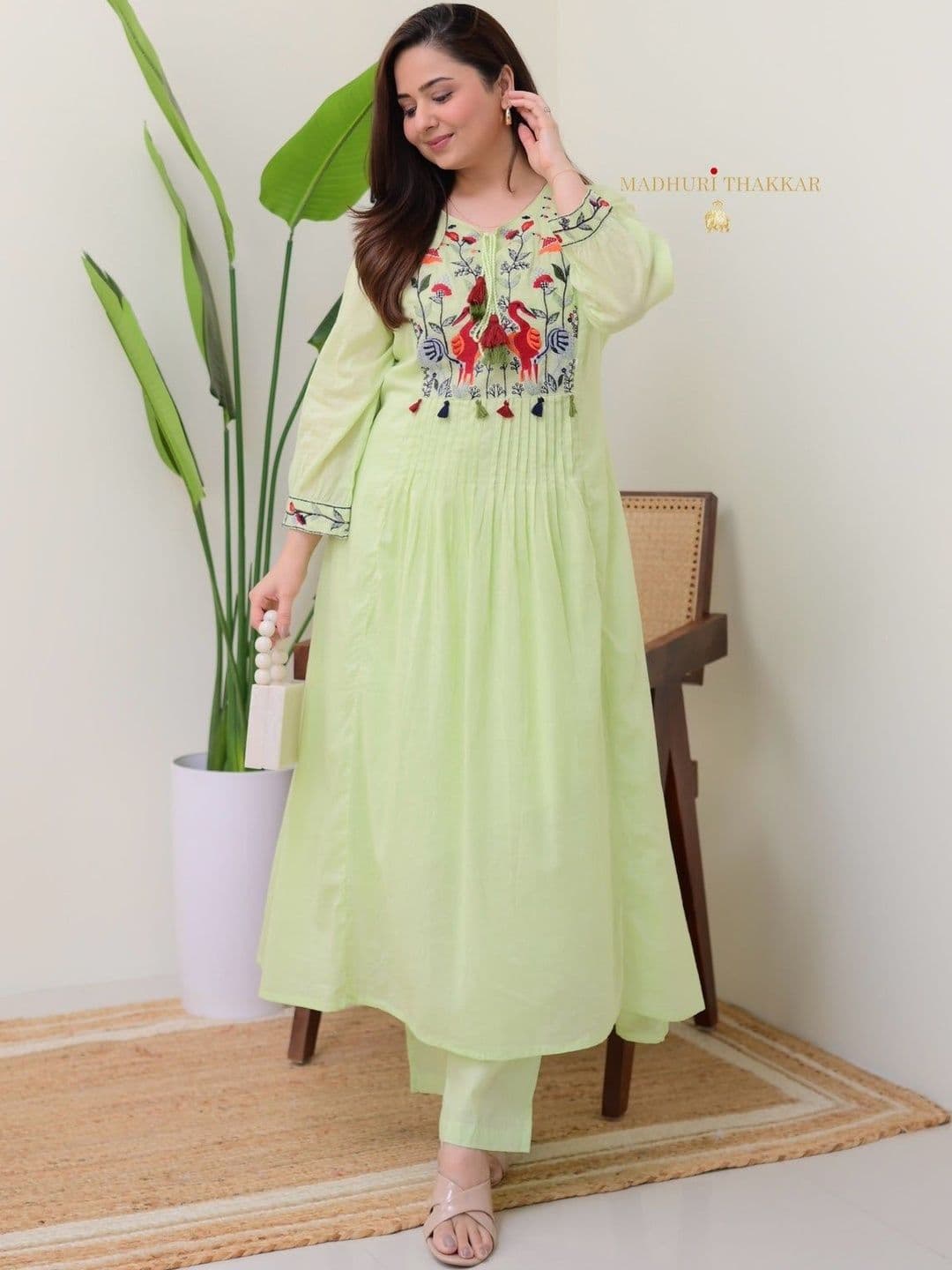 NAKSHKURTIS Ethnic Motifs Embroidered Panelled Thread Work Pure Cotton Kurta with Trousers - view 1