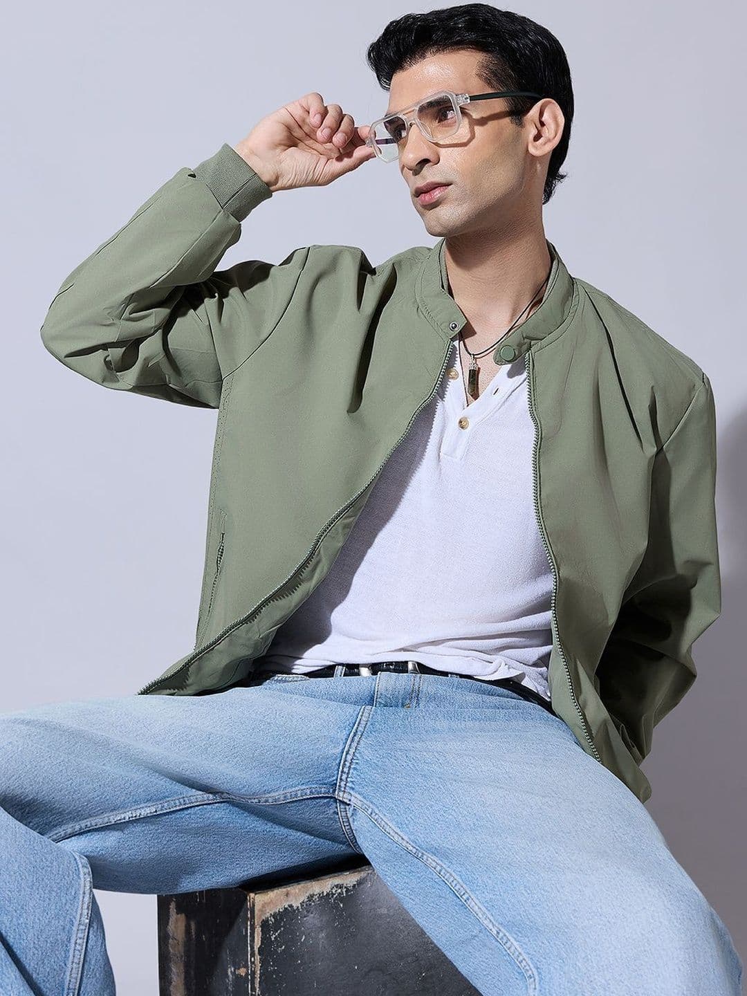 SHOWOFFFF Men Lightweight Outdoor Bomber Jacket - view 1