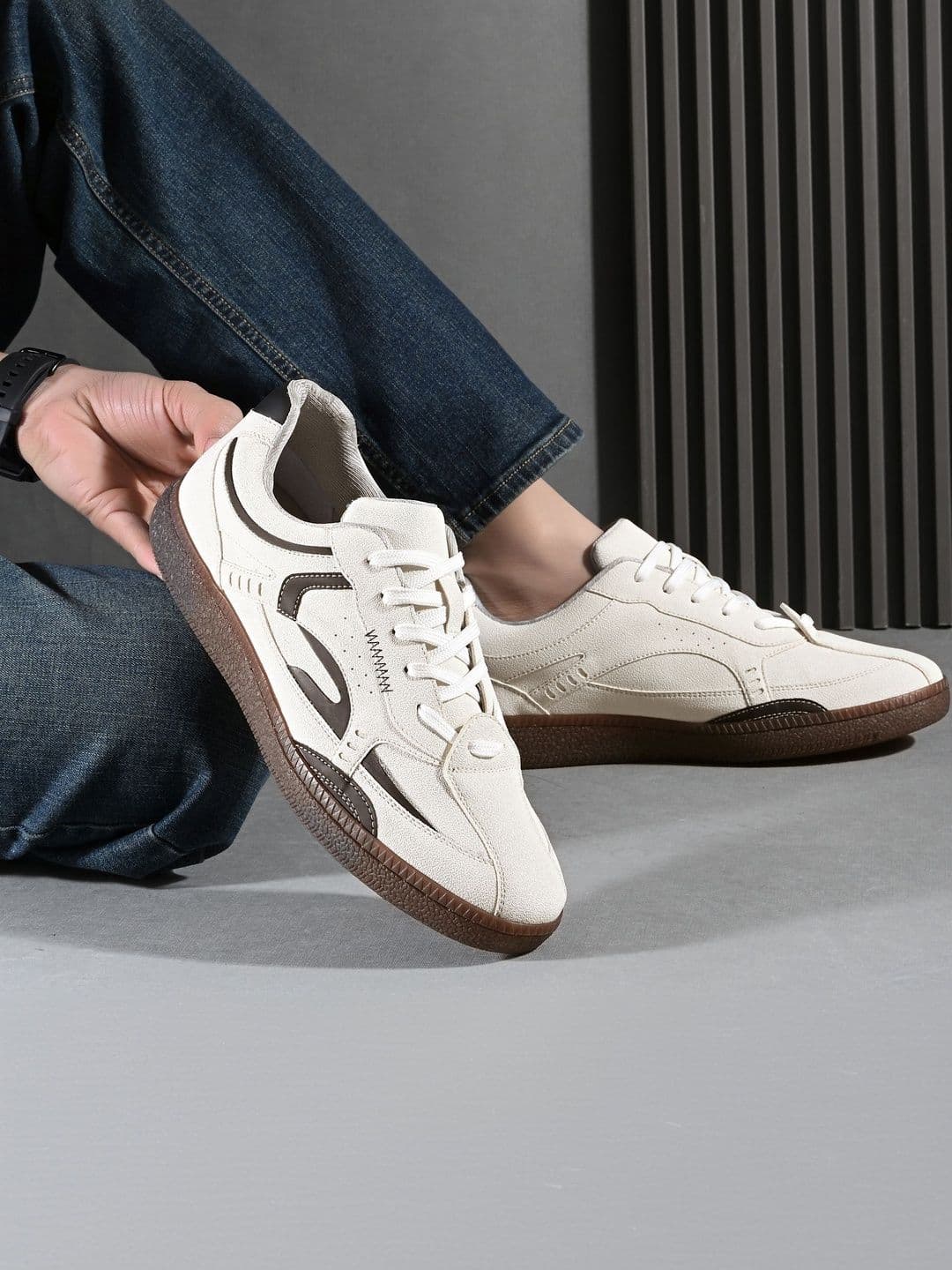 The Roadster Lifestyle Co Men Round Toe Lightweight Lace-Ups Sneakers - view 1