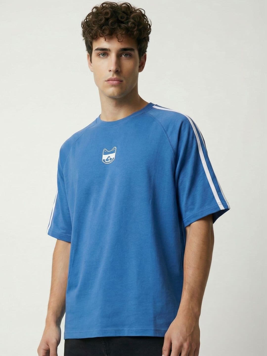 glitchez Men Brand Logo Printed T-shirt - view 1