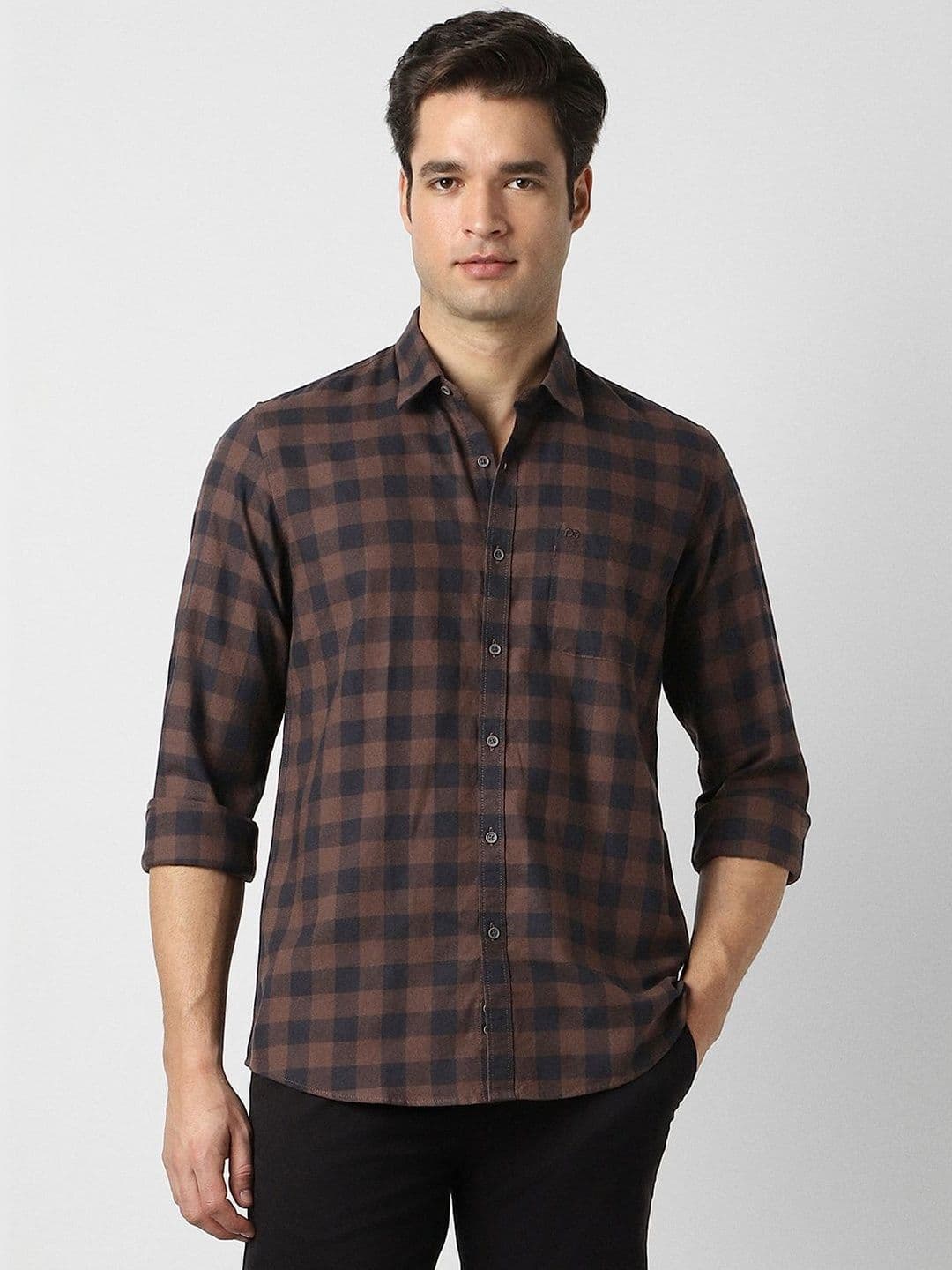 Peter England Casuals Men Slim Fit Buffalo Checks Checked Casual Shirt - view 1