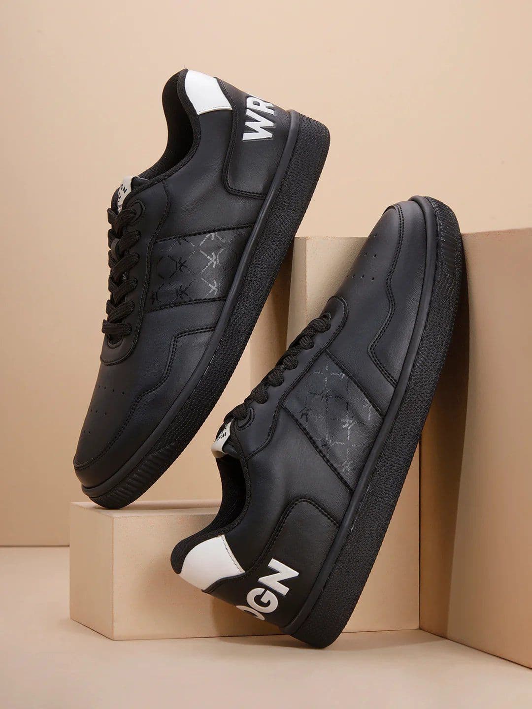 WROGN CASUAL Men Lace-Ups Round Toe Sneakers - view 1