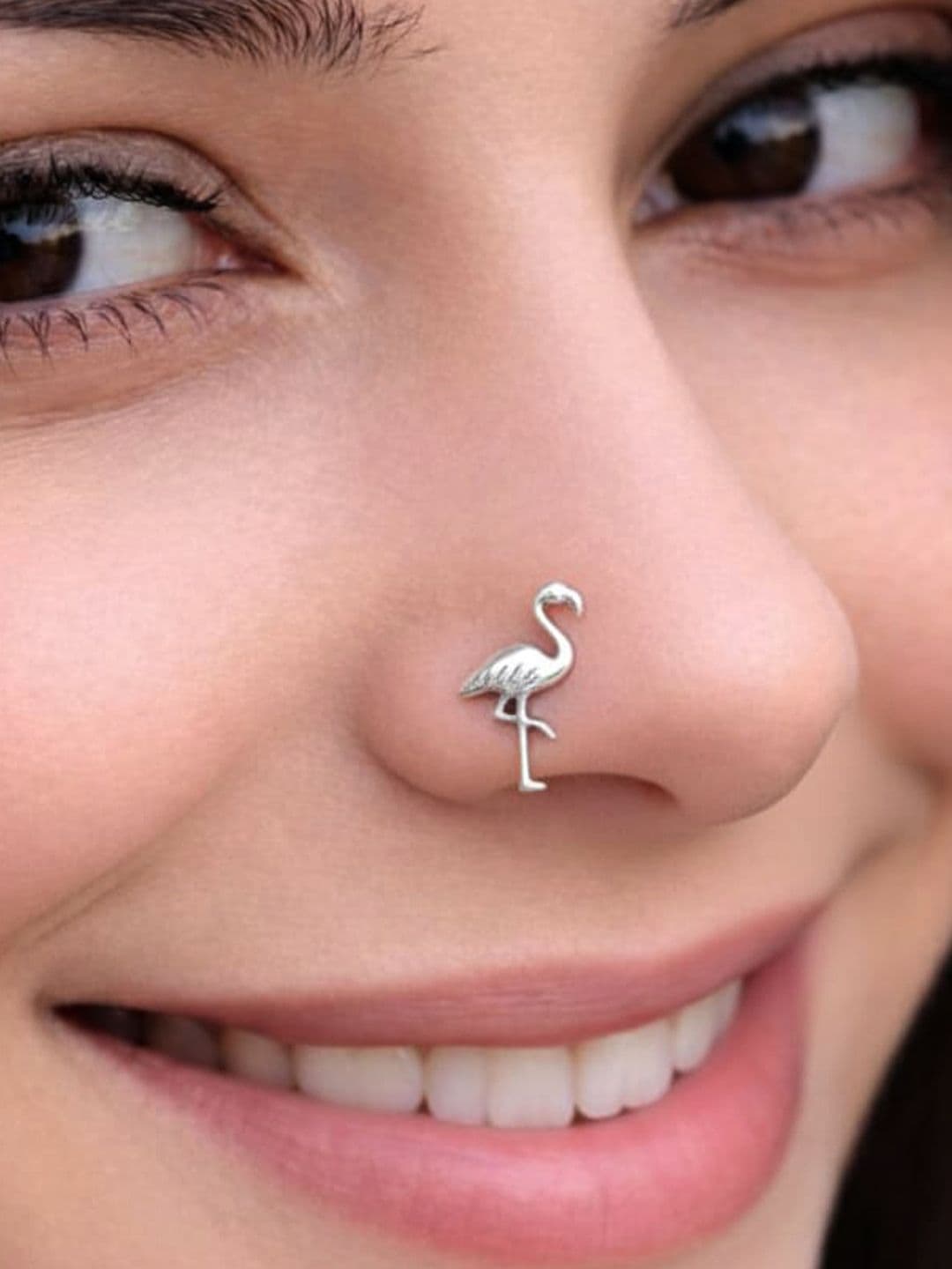 Sangria 925 Sterling Silver Minimal Wire Flamingo Stud Piercing NosePin - view 1