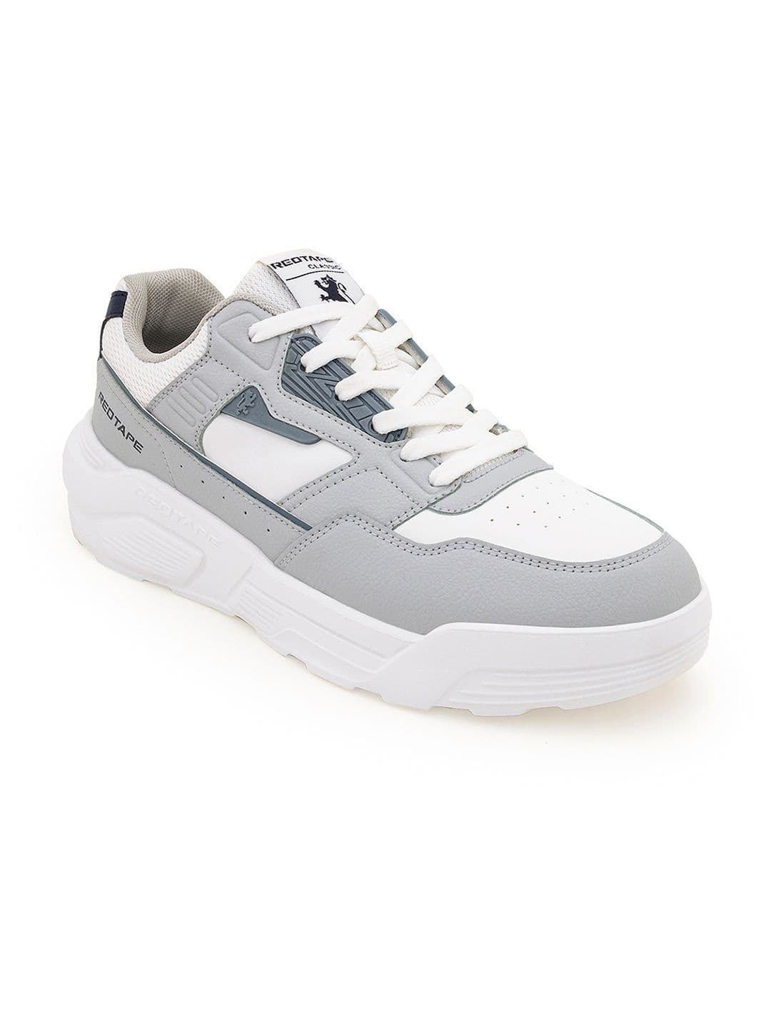 Red Tape Men Colourblocked Round Toe Everyday Sneakers - view 1