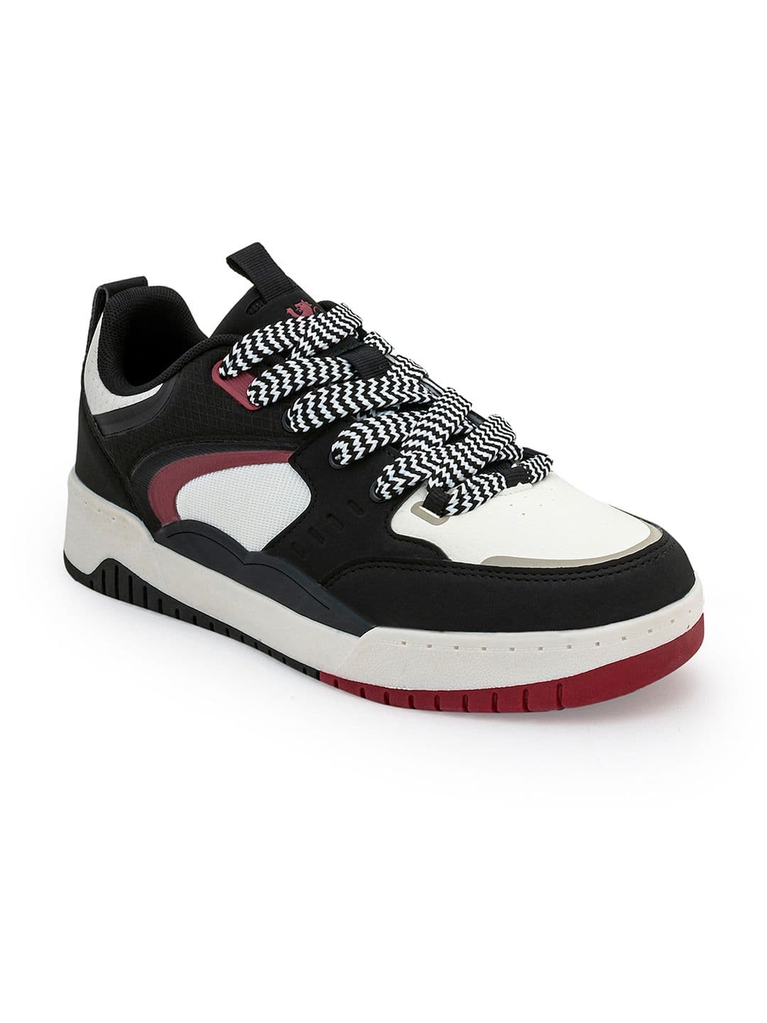 Red Tape Men Colourblocked Sneakers - view 1