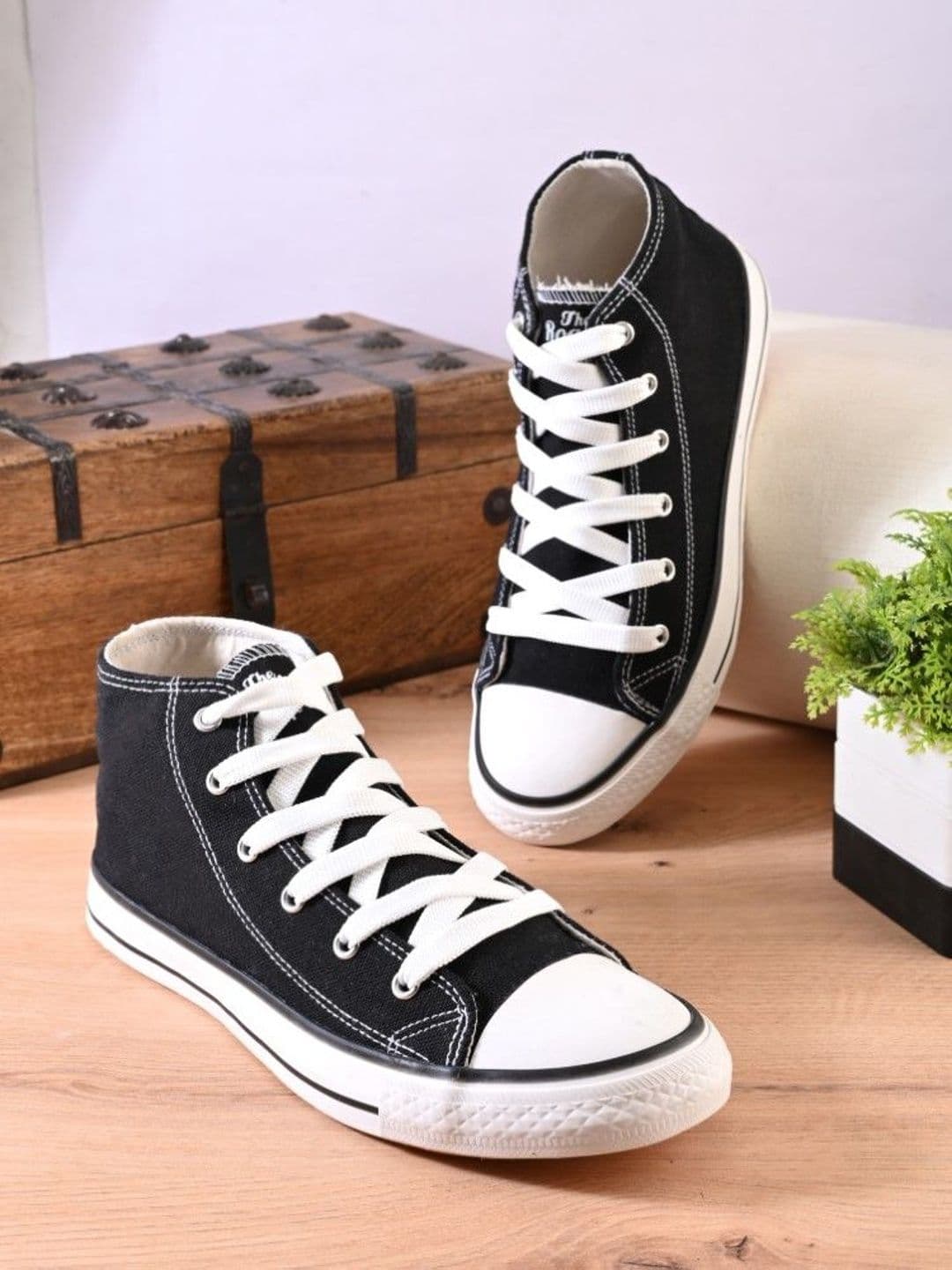 The Roadster Lifestyle Co Women Round Toe Lightweight Lace-Ups Sneakers - view 1