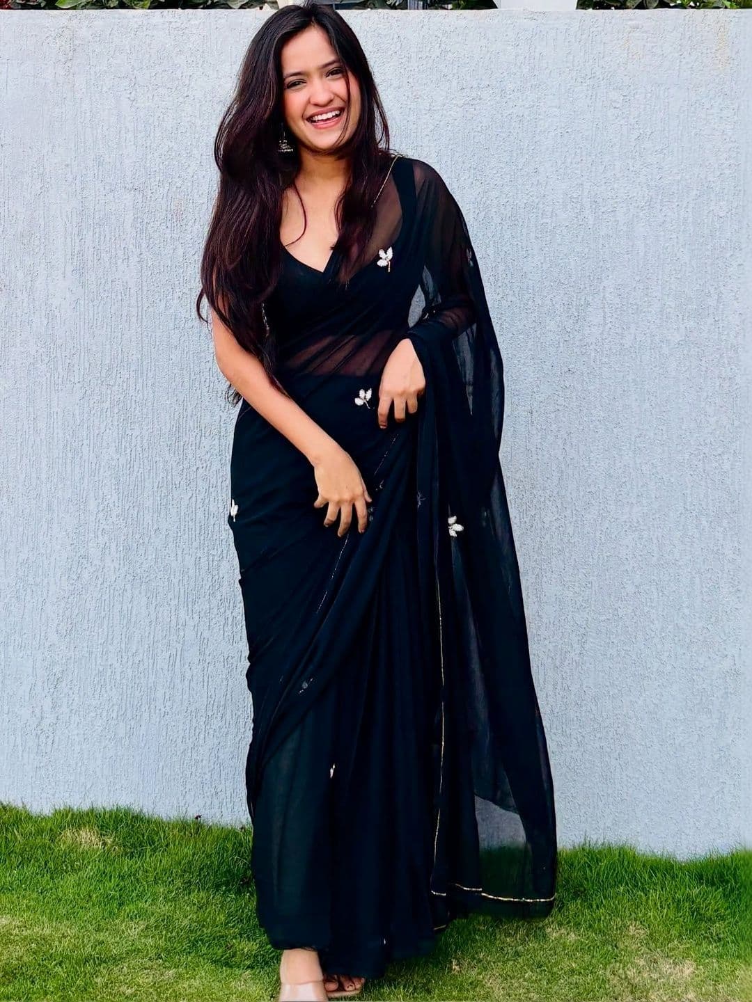 HERE&NOW Floral Embroidered Pure Chiffon Designer Saree - view 1
