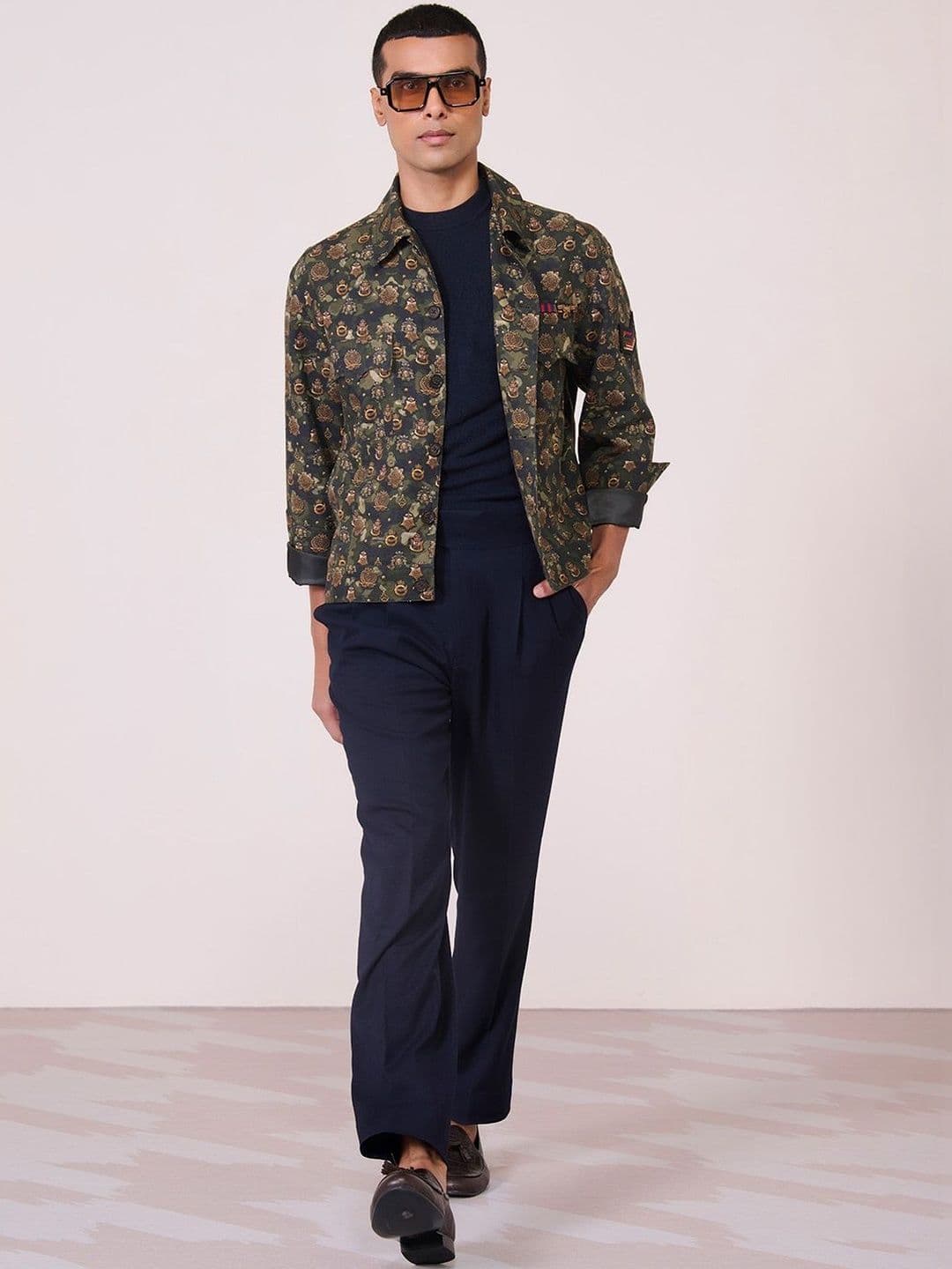 S&N by Shantnu Nikhil Men Knitted and Woven Jacket - view 1
