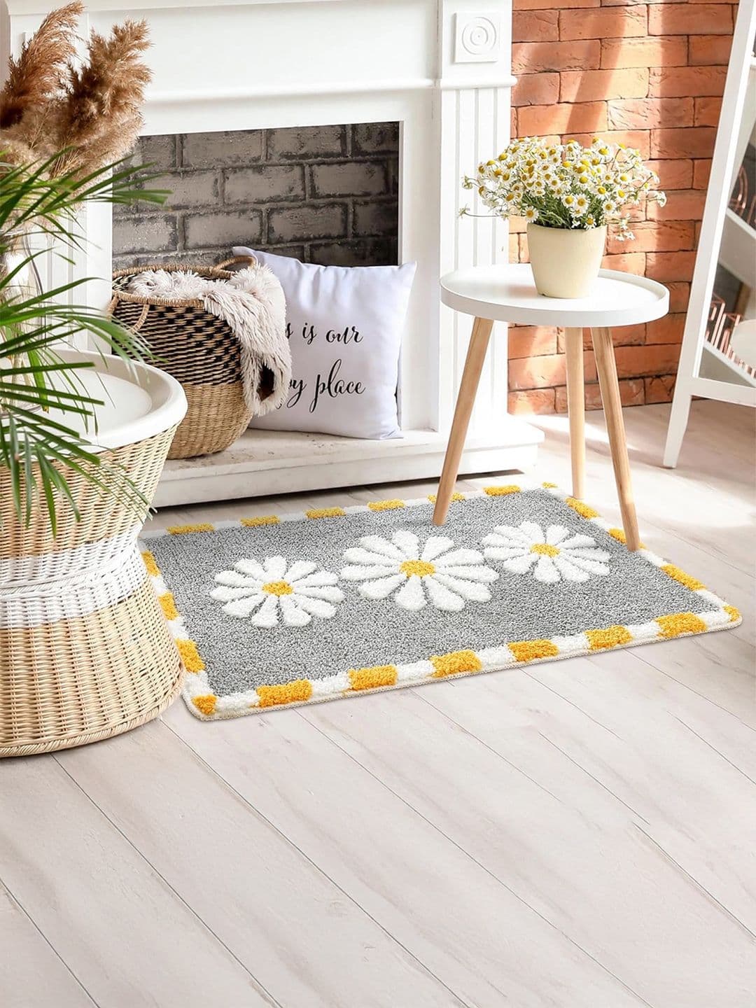 Homio Grey & White Printed 2000 GSM Anti-Slip Bath Rug - view 1