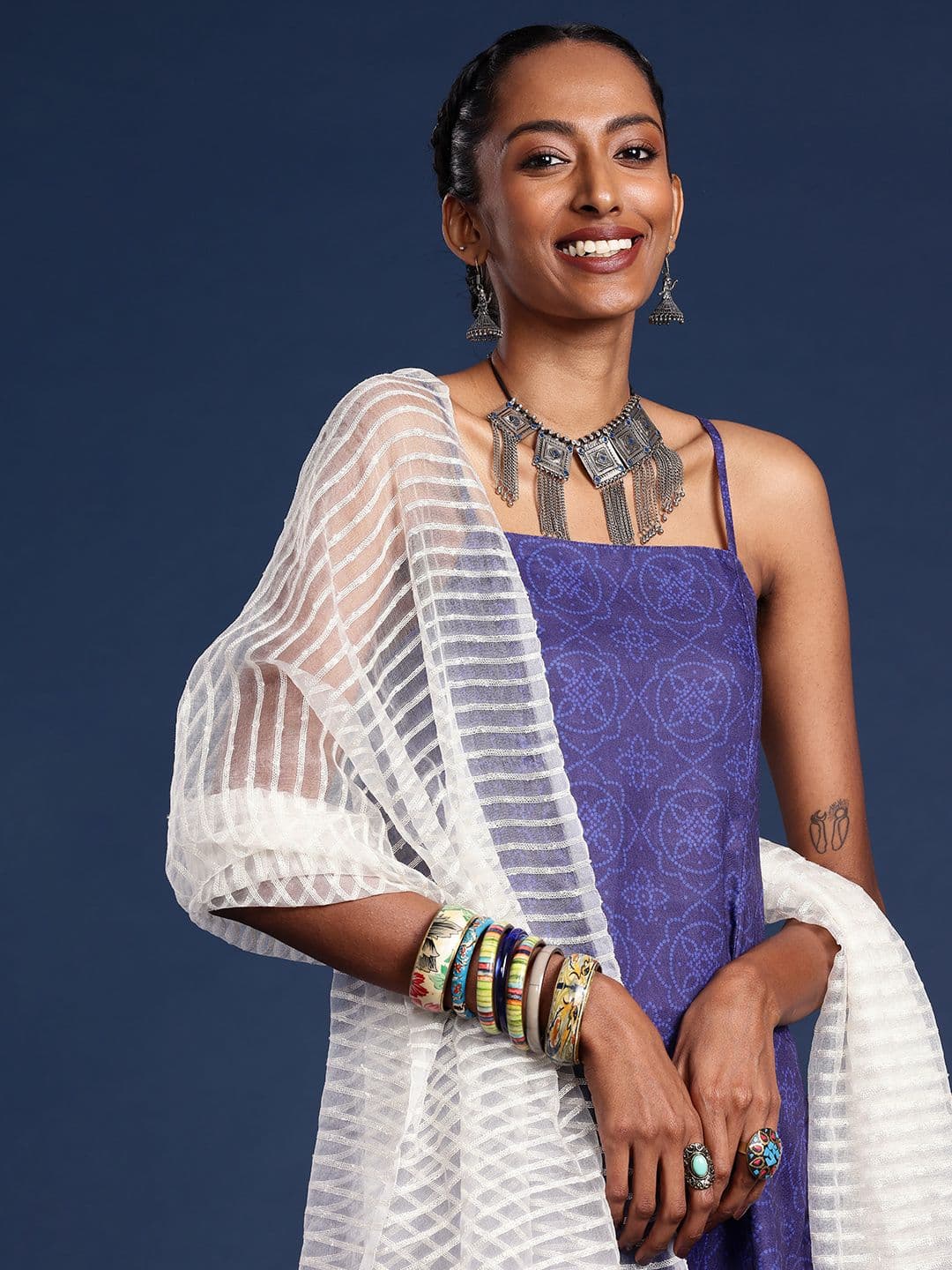 Taavi Striped Dupatta - view 1