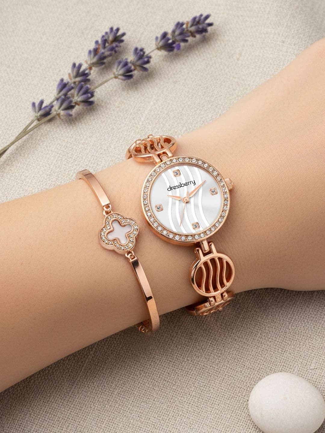 DressBerry Women Dial & Bracelet Style Straps Analogue Watch DBWJSet26-19 - view 1