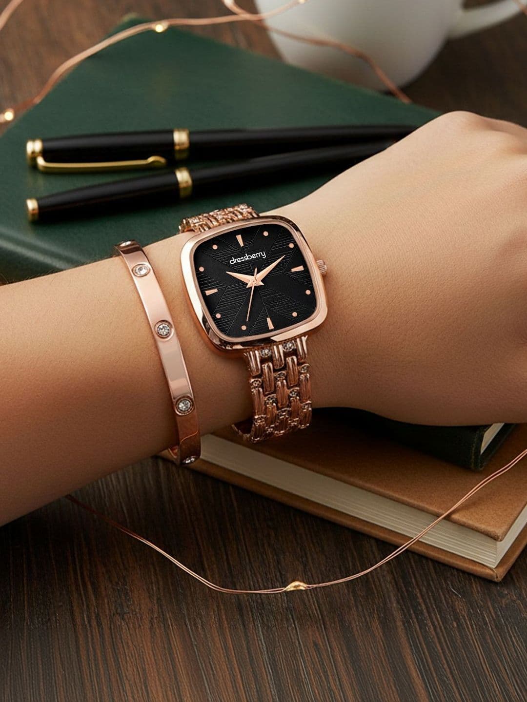 DressBerry Women Dial & Bracelet Style Straps Analogue Watch DBWJSet26-17 - view 1