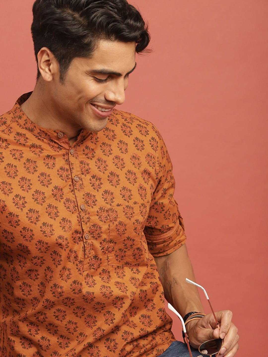 Taavi Men Mustard Orange & Green Bagru Printed Straight Kurta with Roll-Up Sleeves - view 1