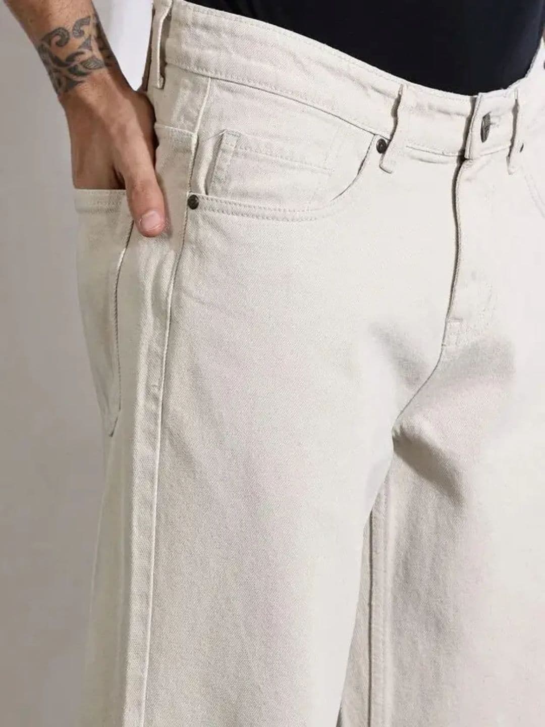 Metronaut Men Classic Relaxed Fit Mid-Rise Stretchable Jeans - view 1