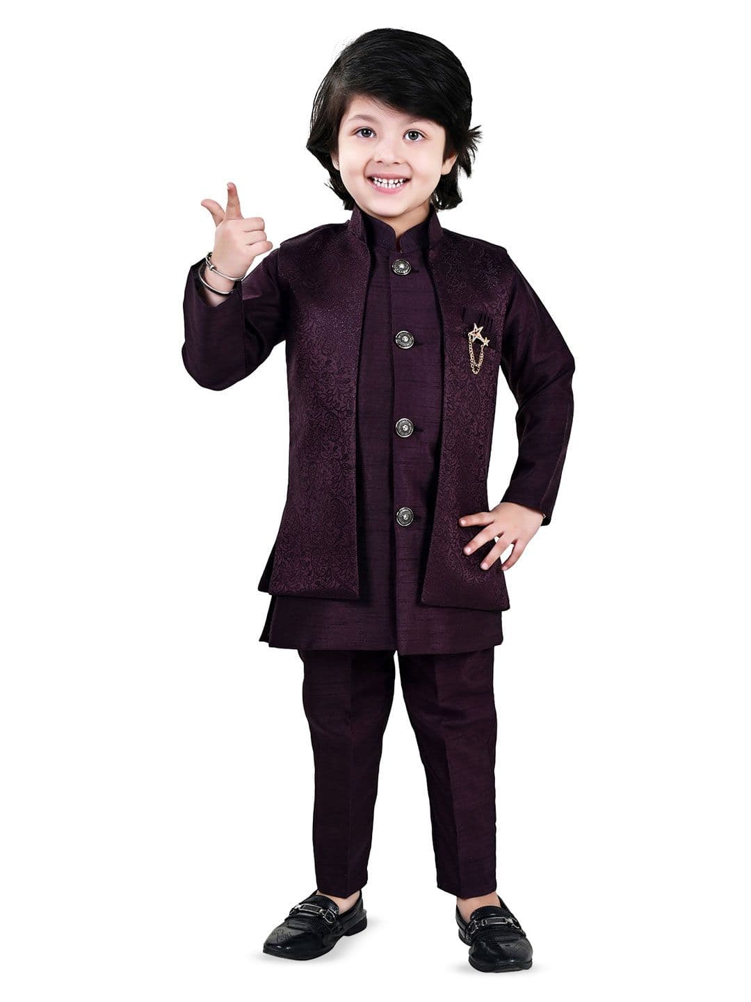 Arshia Fashions Boys Embroidered Sherwani - view 1