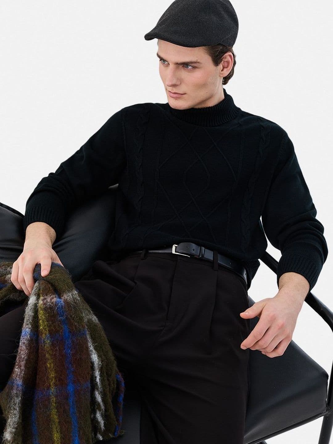 Snitch Men Cable Knit Pullover - view 1