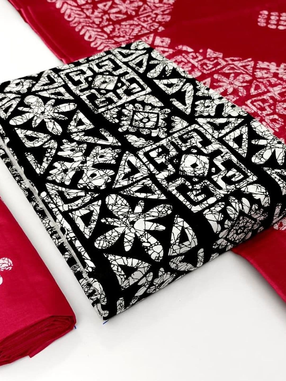 Keshar Printed Pure Cotton Unstitched Dress Material - view 1