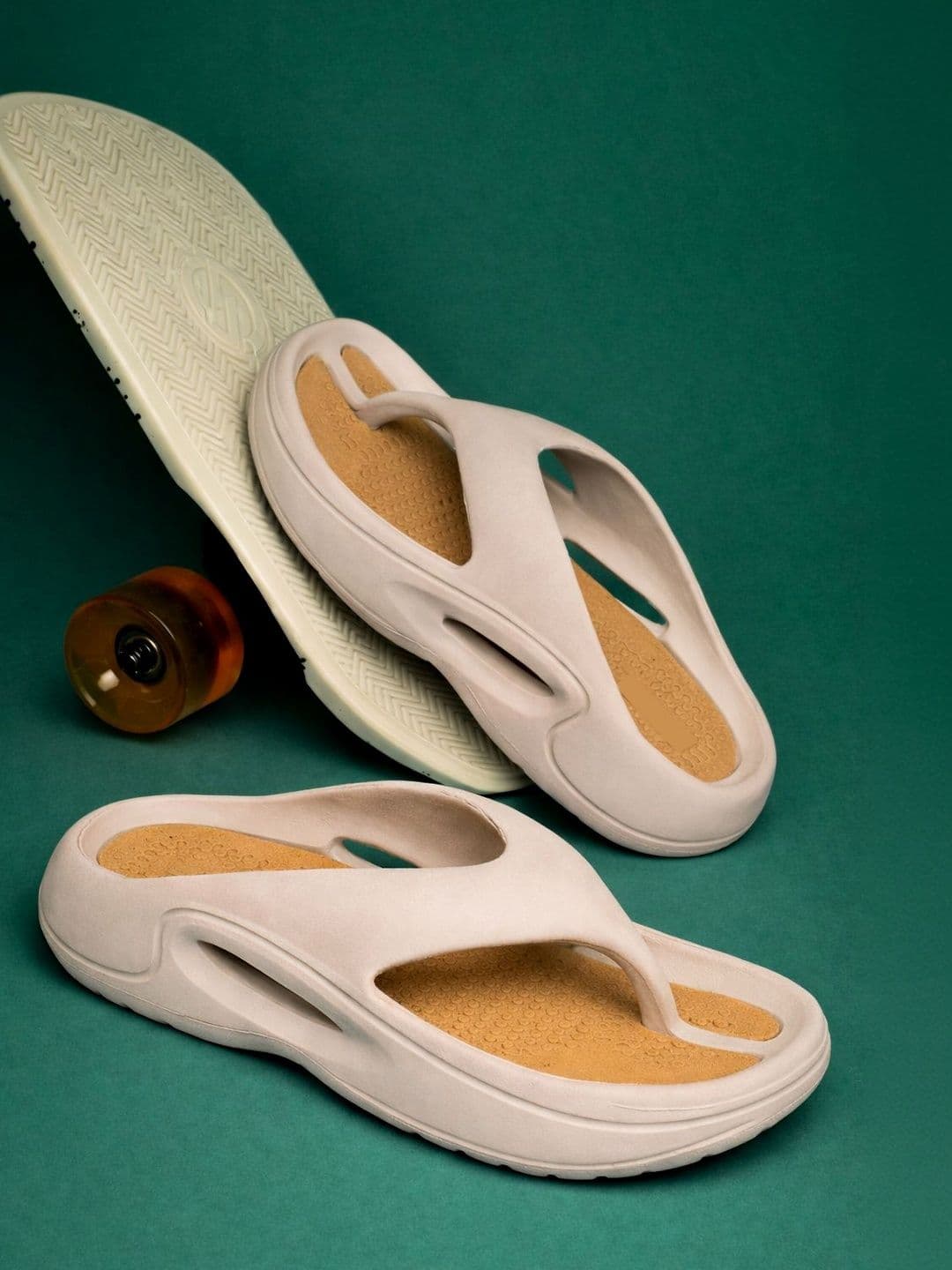 glitchez Men Thong Flip-Flops - view 1
