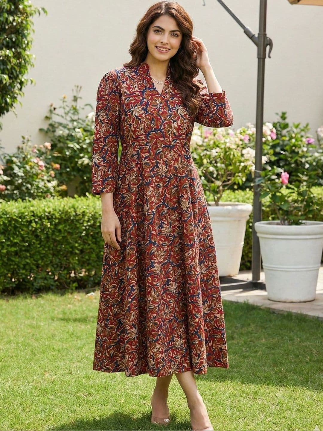 Anouk Floral Print Fit & Flare Midi Dress - view 1