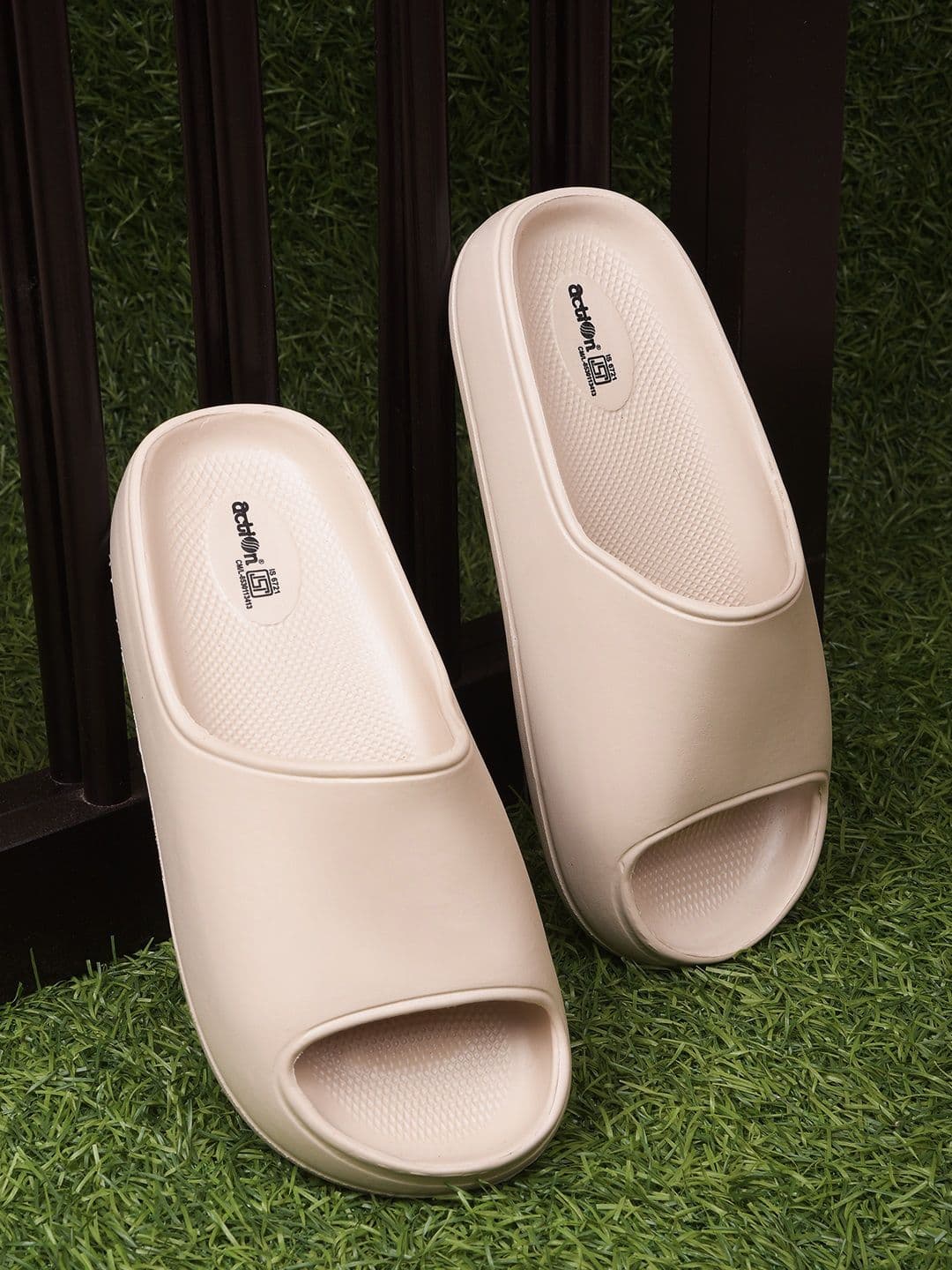 Action Plus Women Slip-On Sliders - view 1