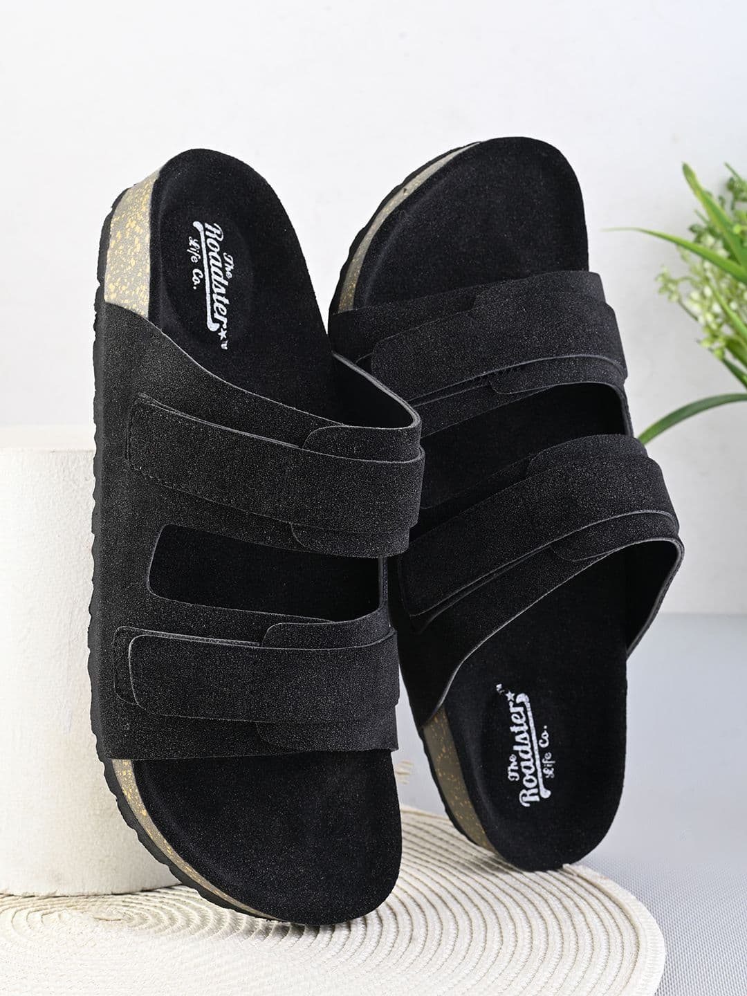 The Roadster Lifestyle Co Men Comfort Flip Flops - view 1