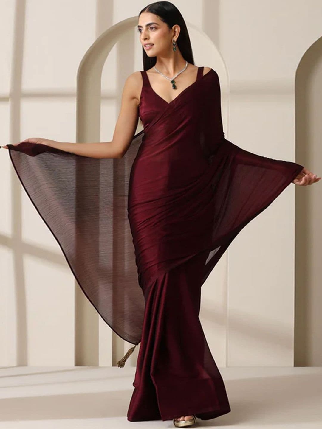 Peachmode Silk Blend Designer Saree - view 1