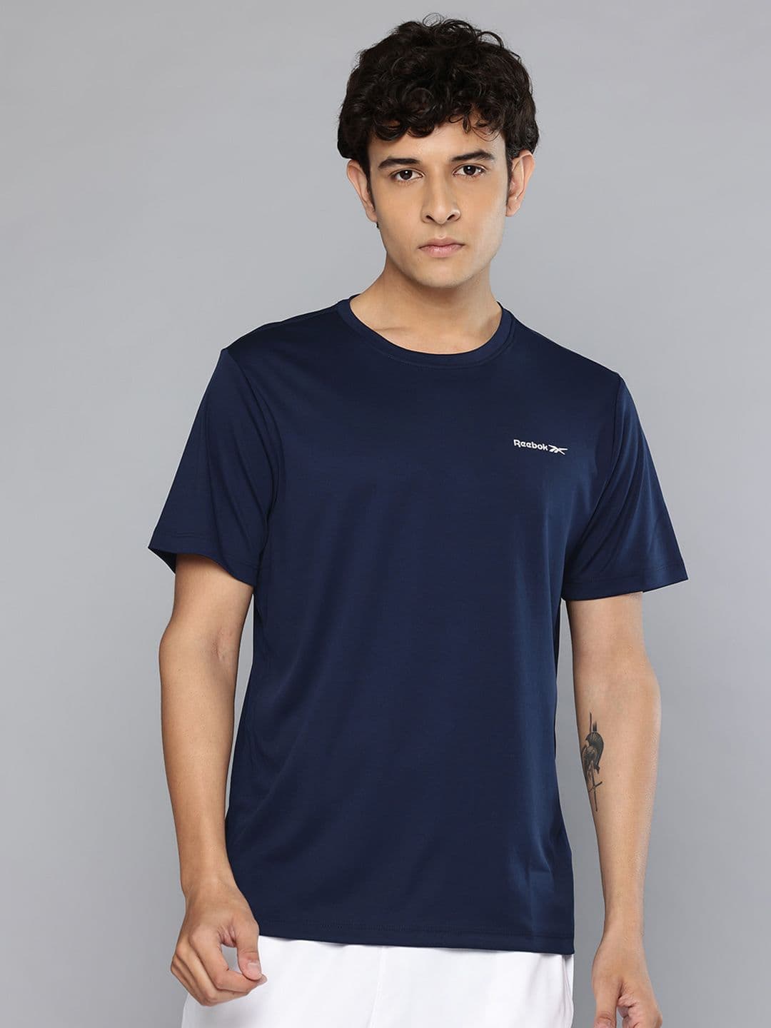 Reebok Brand Logo Detail Speedwick T-shirt - view 1