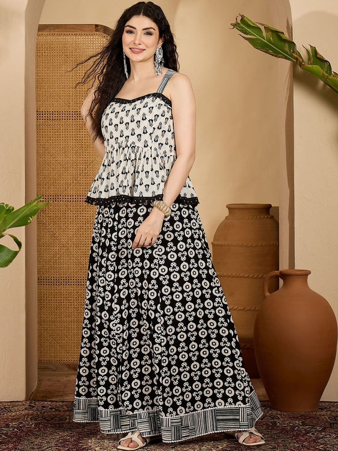 Sangria Printed Shoulder Straps Top & Skirt Co-Ords Set - view 1