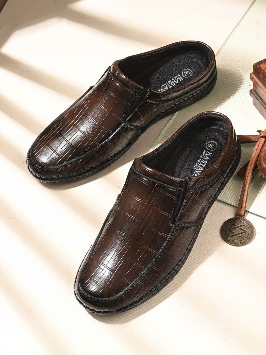 KASTAVA Men Comfort Sandals - view 1