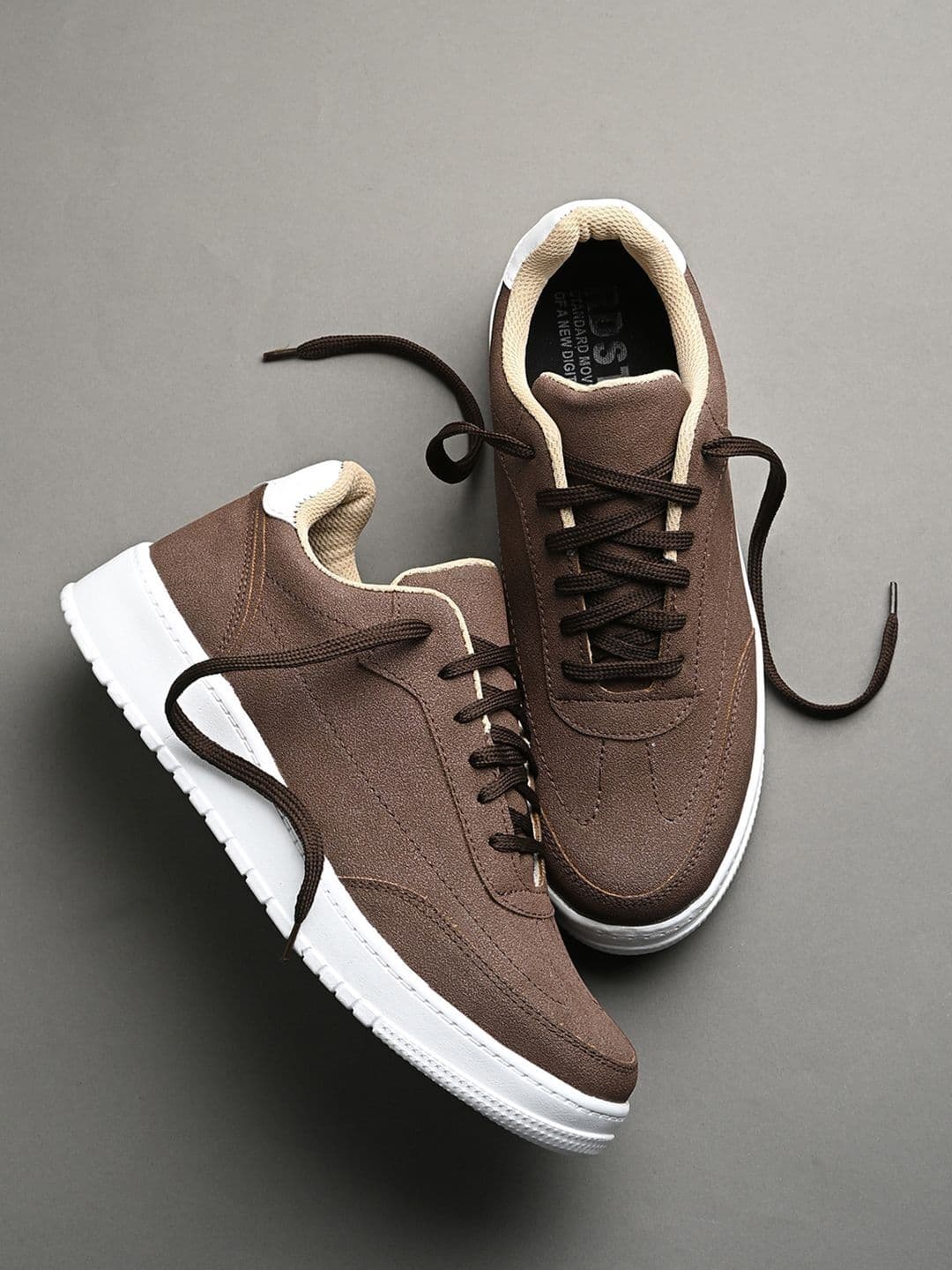 The Roadster Lifestyle Co Men Round Toe Lightweight Lace-Ups Sneakers - view 1