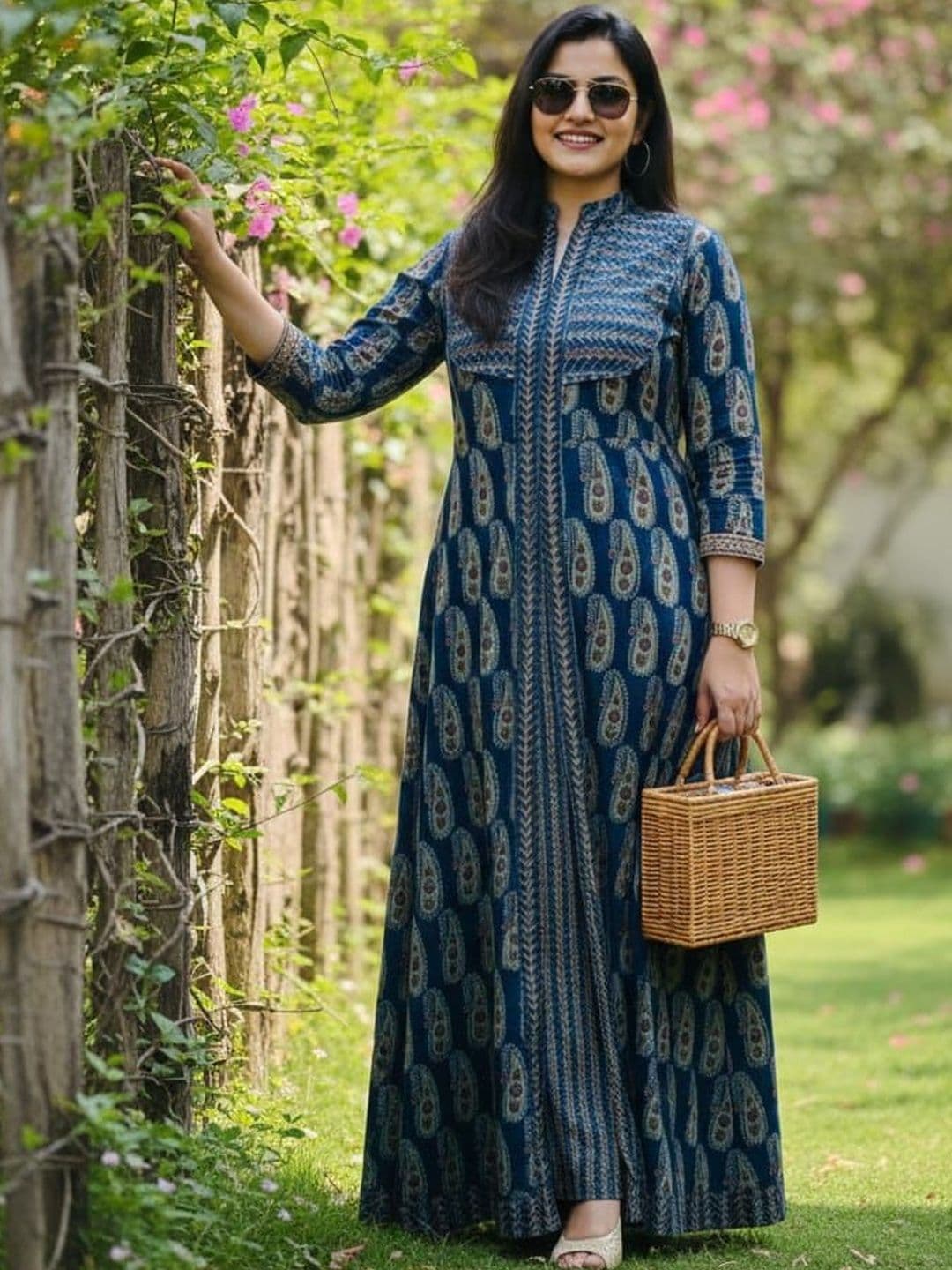 DSS FASHION Women Floral Printed Anarkali Kurta - view 1