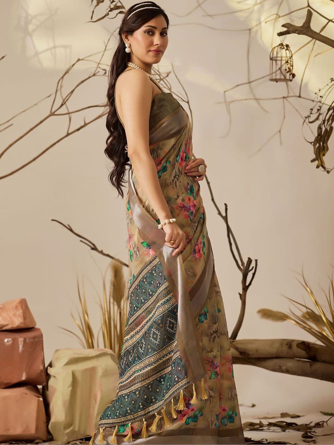 Urban Pallu Floral Pure Cotton Jamdani Saree - view 1